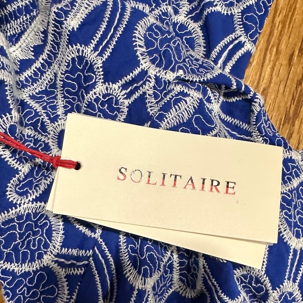 *SOLITAIRE* Royal Blue x White Lace Blouse Size Large - Picture 7 of 8